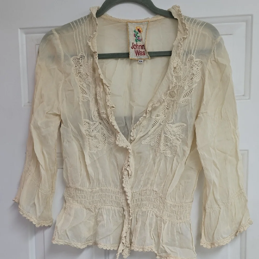Johnny Was Cream Ivory 3/4 Sleeve Cupra Rayon Boho Embroidered Top - Picture 1 of 10